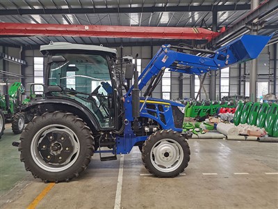 90 lóerős homlokrakodó